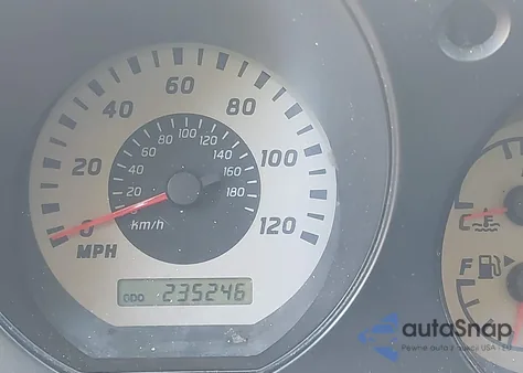 2004 Nissan Xterra Xe z USA, uszkodzony, nr VIN 5N1ED28T64C660192